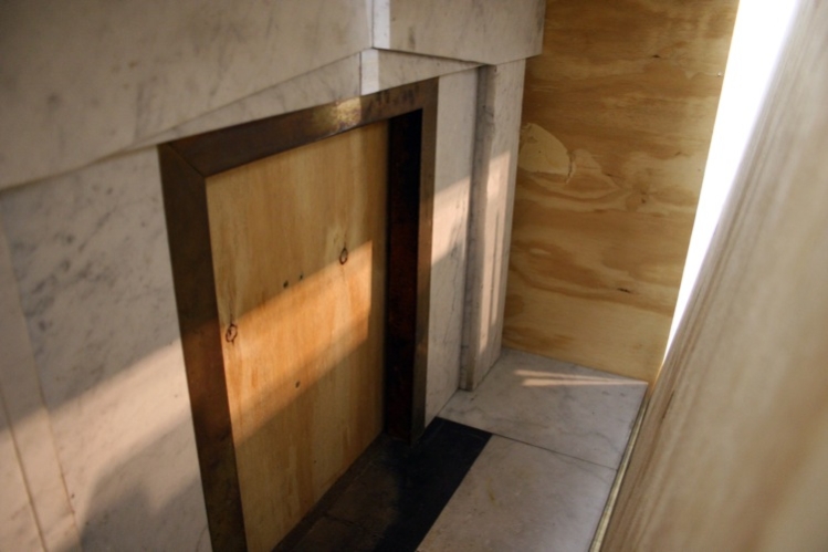 http://www.carlgiffney.com/files/gimgs/th-40_40_rrb2.jpg