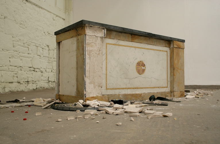 http://www.carlgiffney.com/files/gimgs/th-8_8_altar-trax-1a.jpg