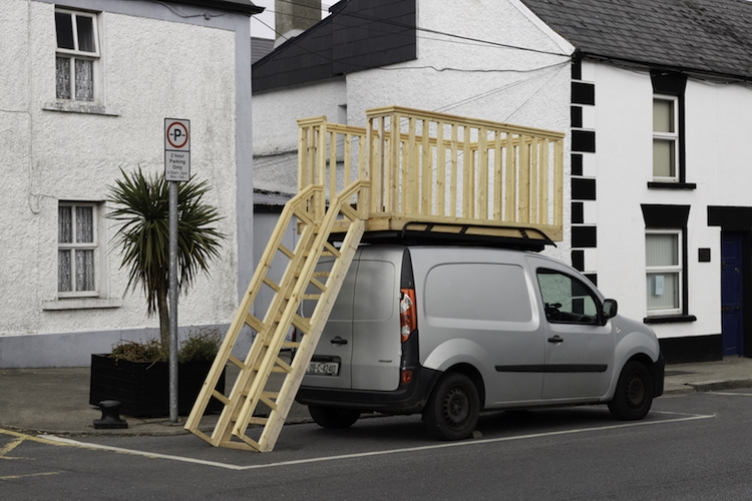 http://www.carlgiffney.com/files/gimgs/th-95_95_carl-giffney-muine-bheag-001.jpg